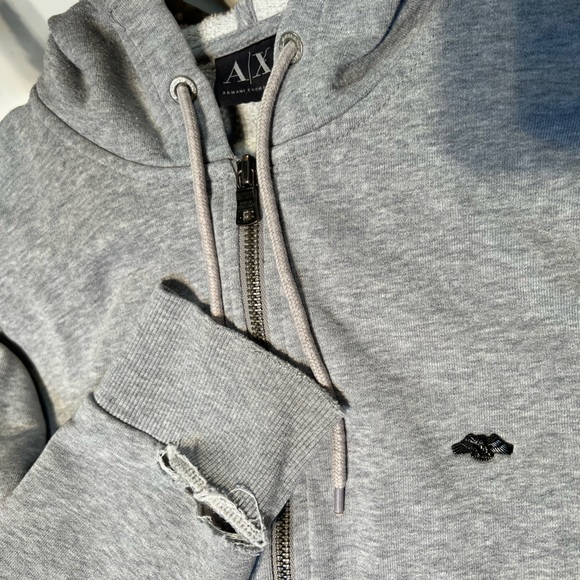 Men’s Armani Exchange zip up hoodie. Hole in sleeve, good  condition otherwise - Picture 2 of 6